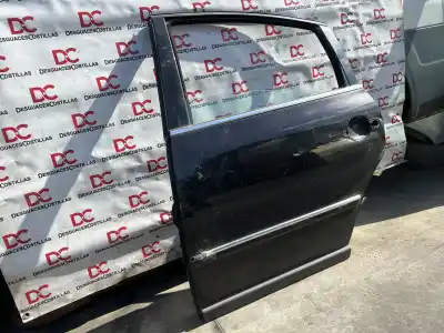 İkinci el araba yedek parçası Arka Sol Kapi için VOLKSWAGEN PASSAT BERLINA (3B3) Advance OEM IAM referansları 3B5833051AB  