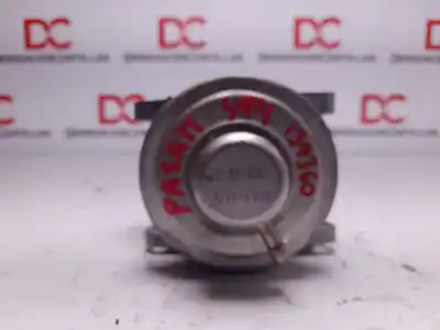 Recambio de automóvil de segunda mano de VALVULA EGR para VOLKSWAGEN PASSAT BERLINA (3C2)  referencias OEM IAM 038129637D  
