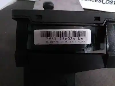 Peça sobressalente para automóvel em segunda mão comutador de luzes por ford focus berlina (cap) ambiente (d) referências oem iam 7m5t13a024la  7m5t 13a024 la