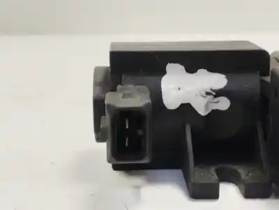 Peça sobressalente para automóvel em segunda mão bomba de ar secundária por bmw serie 3 touring (e46) 320d referências oem iam 72279600  