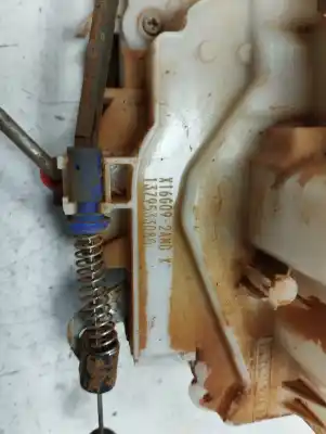 Peça sobressalente para automóvel em segunda mão fechadura da porta dianteira direita por citroen nemo sx referências oem iam 1379533080  