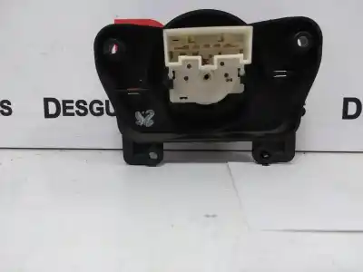 Peça sobressalente para automóvel em segunda mão comando de sofagem (chauffage / ar condicionado)  por citroen c4 sedan collection referências oem iam 96817762xt