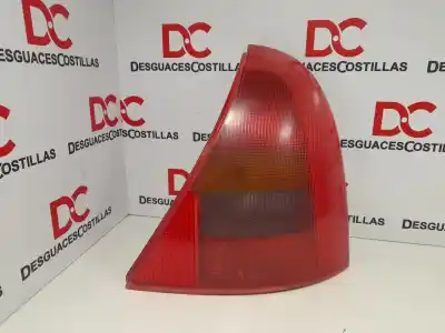 Pezzo di ricambio per auto di seconda mano luci posteriori destra per renault clio ii fase i (b/cbo) 1.4 alize 75 cv / 55 kw riferimenti oem iam 7700410516  