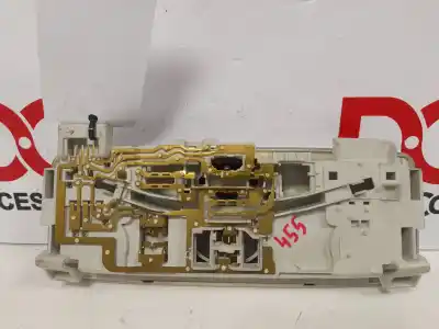 Second-hand car spare part interior light for renault laguna iii dynamique oem iam references 264300005r  