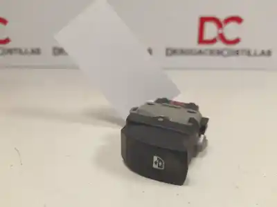 Автозапчастина б/у передній правий віконний вимикач для renault clio iii yahoo посилання на oem iam 8200108266  