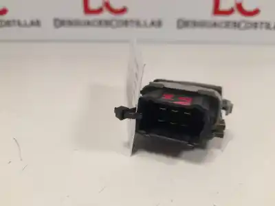 Автозапчастина б/у передній правий віконний вимикач для renault clio iii yahoo посилання на oem iam 8200108266