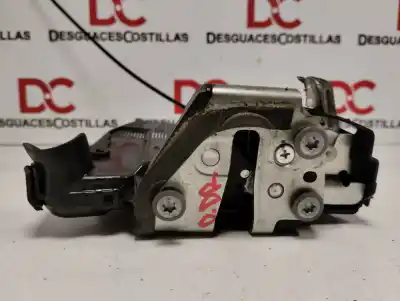 Second-hand car spare part front right door lock for toyota auris edition oem iam references 