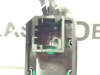 Second-hand car spare part left front power window switch for citroen c2 vtr oem iam references 96401489xt  