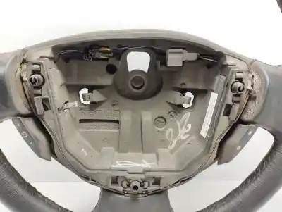 Pezzo di ricambio per auto di seconda mano volante per renault clio ii fase ii (b/cb0) campus 64 cv / 47 kw riferimenti oem iam 8200057666  
