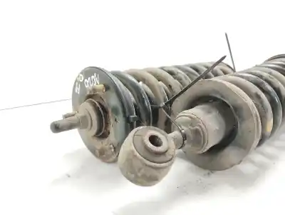 Second-hand car spare part front shock absorber set for nissan navara pick-up (d40m) double cab se 4x4 oem iam references 56100eb37d  