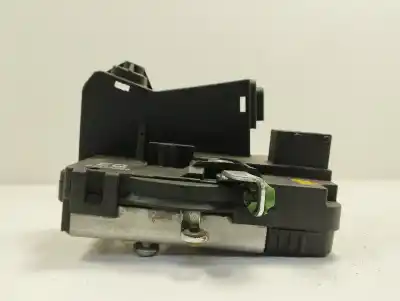 Second-hand car spare part left front door lock for opel corsa c sri oem iam references 24434884  