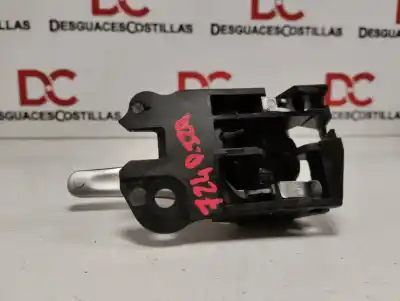 Second-hand car spare part interior left front handle for toyota auris edition oem iam references 62318a1  