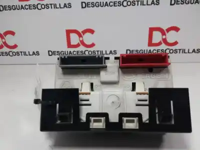 Pezzo di ricambio per auto di seconda mano display multifunzione per renault clio ii fase i (b/cbo) 1.9 d 64 cv / 47 kw riferimenti oem iam p7700428029a  