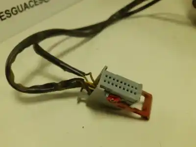 Pezzo di ricambio per auto di seconda mano specchio sinistro per fiat stilo (192) 1.9 jtd / 1.9 jtd 115 dynamic 116 cv / 85 kw riferimenti oem iam   