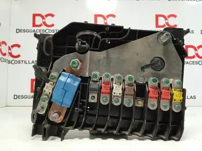 Peça sobressalente para automóvel em segunda mão caixa de fusíveis e relés por ford focus lim. (cb8) trend referências oem iam 1802319041