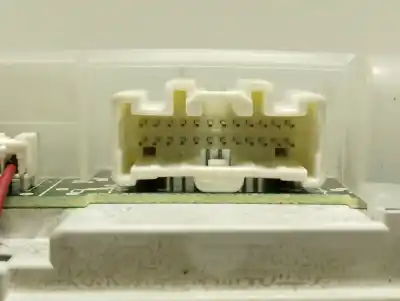 Peça sobressalente para automóvel em segunda mão quadrante por mazda 3 sedán (bk) 2.0 (bkep) referências oem iam 4lbp4la  