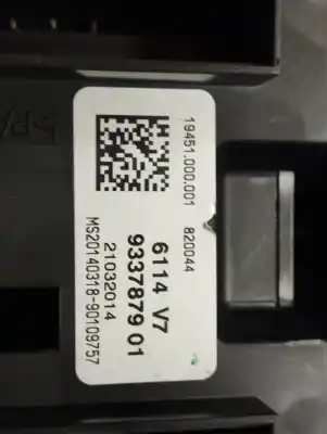 Pezzo di ricambio per auto di seconda mano Scatola Relè/fusibili per BMW 1 (F20) 120 D Riferimenti OEM IAM 933787901  