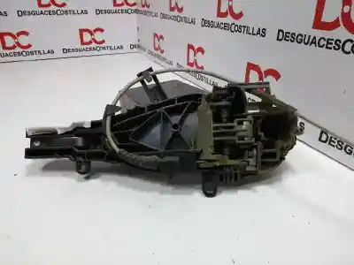 Pezzo di ricambio per auto di seconda mano Maniglia Esterna Anteriore Destra per BMW SERIE 3 BERLINA (E90) 320i Riferimenti OEM IAM 51217207562  