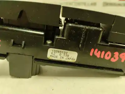 Second-hand car spare part hazard warning lights for opel astra j lim. cosmo oem iam references 13285122  