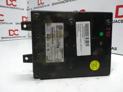 Pezzo di ricambio per auto di seconda mano  per VOLKSWAGEN PASSAT VARIANT (3C5)  Riferimenti OEM IAM 3C0035729E  