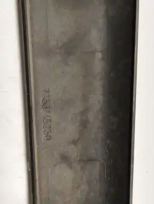Pezzo di ricambio per auto di seconda mano modanatura per fiat stilo multi wagon (192_) 1.9 d multijet riferimenti oem iam 7353145250  