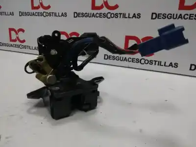 Second-hand car spare part trunk lock for toyota corolla (e12) 2.0 d-4d linea luna berlina oem iam references   