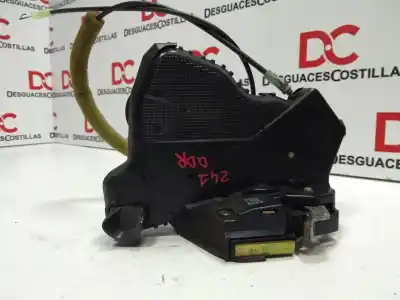 Peça sobressalente para automóvel em segunda mão fechadura da porta dianteira direita por toyota corolla (e12) 2.0 d-4d linea luna berlina referências oem iam   