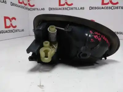 Second-hand car spare part interior right front handle for renault clio ii fase i (b/cbo) 1.9 d 64 cv / 47 kw oem iam references 8200028995  