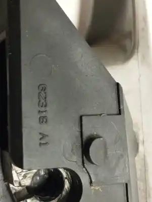 Second-hand car spare part interior left front handle for toyota auris active oem iam references 62318a1  