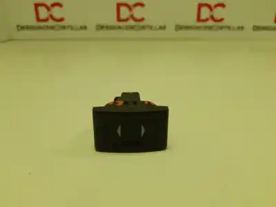 Pezzo di ricambio per auto di seconda mano comando alzacristalli posteriori destro per ford mondeo berlina (ge) ambiente (06.2003->) (d) 131 cv / 96 kw riferimenti oem iam 03163201