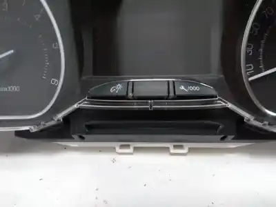 Pièce détachée automobile d'occasion compteur de vitesse tableau de bord pour peugeot 2008 (--.2013->) active références oem iam 9813864080  981386408000 / 9808559180