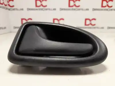 Автозапчасти б/у левая задняя внутренняя ручка за renault clio ii fase i (b/cbo) 1.2 ссылки oem iam 96012221  