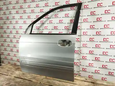 Peça sobressalente para automóvel em segunda mão Porta Da Frente Esquerda por KIA CARNIVAL II (GQ) 2.9 CRDI Referências OEM IAM 0K57A59020F  