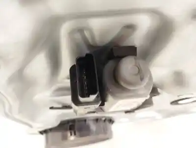 Peça sobressalente para automóvel em segunda mão elevador de vidros traseiro direito por kia cee'd fastback (ed) 1.6 crdi 115 referências oem iam 834801h020