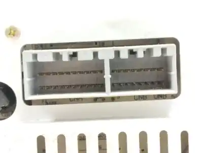 Peça sobressalente para automóvel em segunda mão quadrante por kia cerato 1.5 crdi referências oem iam 940032f300  