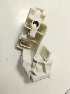 Second-hand car spare part lampholder for opel astra j lim. cosmo oem iam references 13306461  