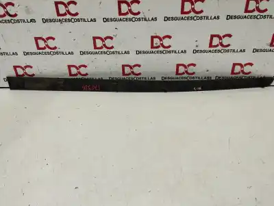 Peça sobressalente para automóvel em segunda mão Moldagem por PEUGEOT 307 (S1) XR Clim Plus Referências OEM IAM 9634011177  