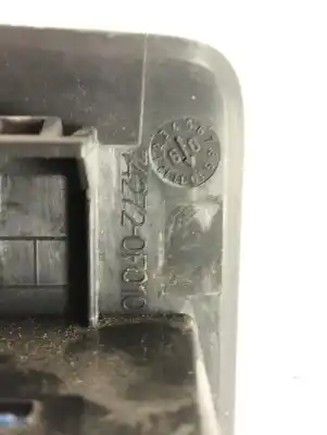 Peça sobressalente para automóvel em segunda mão botão / interruptor elevador vidro traseiro esquerdo por toyota verso active referências oem iam 742720f010  