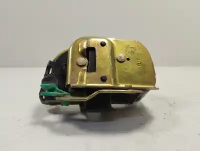 Second-hand car spare part REAR RIGHT DOOR LOCK for CHRYSLER VOYAGER (GS)  OEM IAM references 04717338  