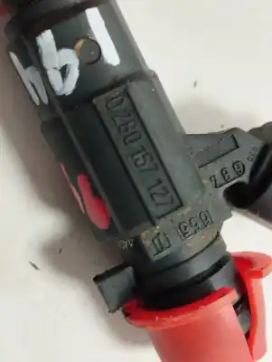 İkinci el araba yedek parçası ENJEKTÖR için PEUGEOT 208  OEM IAM referansları 9676017480  