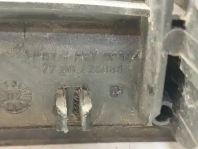 Peça sobressalente para automóvel em segunda mão puxador exterior dianteiro esquerdo por renault clio ii fase ii (b/cb0) authentique referências oem iam 7700426086