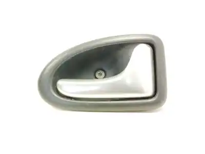 Second-hand car spare part interior right front handle for renault clio ii fase ii (b/cb0) authentique oem iam references 8200028995  