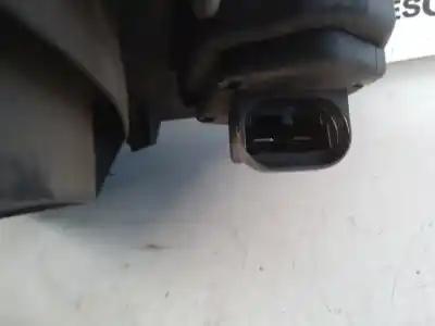 Pezzo di ricambio per auto di seconda mano elettroventola per renault clio ii fase i (b/cbo) 1.6 initiale (b/cbod) 90 cv / 66 kw riferimenti oem iam 7700836311  