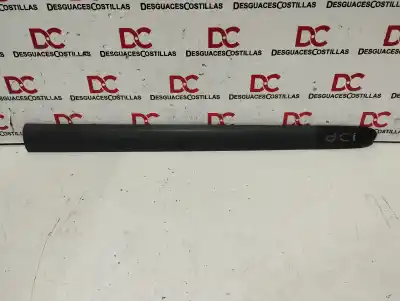 Second-hand car spare part front decorative moulding for renault clio ii fase ii (b/cb0) authentique oem iam references 8200072231  