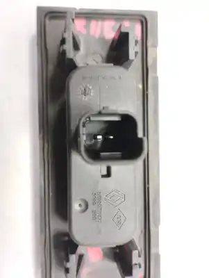 İkinci el araba yedek parçası dis kapi kolu için renault clio ii fase ii (b/cb0) authentique oem iam referansları 8200076256  