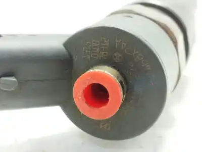 Pezzo di ricambio per auto di seconda mano iniettore per fiat stilo multi wagon (192_) 1.9 d multijet riferimenti oem iam 0445110276  