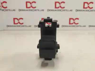 Peça sobressalente para automóvel em segunda mão botão / interruptor elevador vidro traseiro esquerdo por toyota auris active referências oem iam   