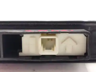 Second-hand car spare part tailgate back door handle for toyota auris active oem iam references 0505e83  