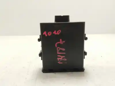 Peça sobressalente para automóvel em segunda mão módulo electrónico do fecho central por toyota auris active referências oem iam 8974102100