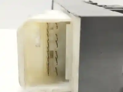 Peça sobressalente para automóvel em segunda mão botão / interruptor elevador vidro dianteiro esquerdo por toyota auris active referências oem iam 192835  